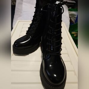 Madden girl Boots-Combat-Goth-Primo-Black-Platform Lace Up-Women's Size 9M